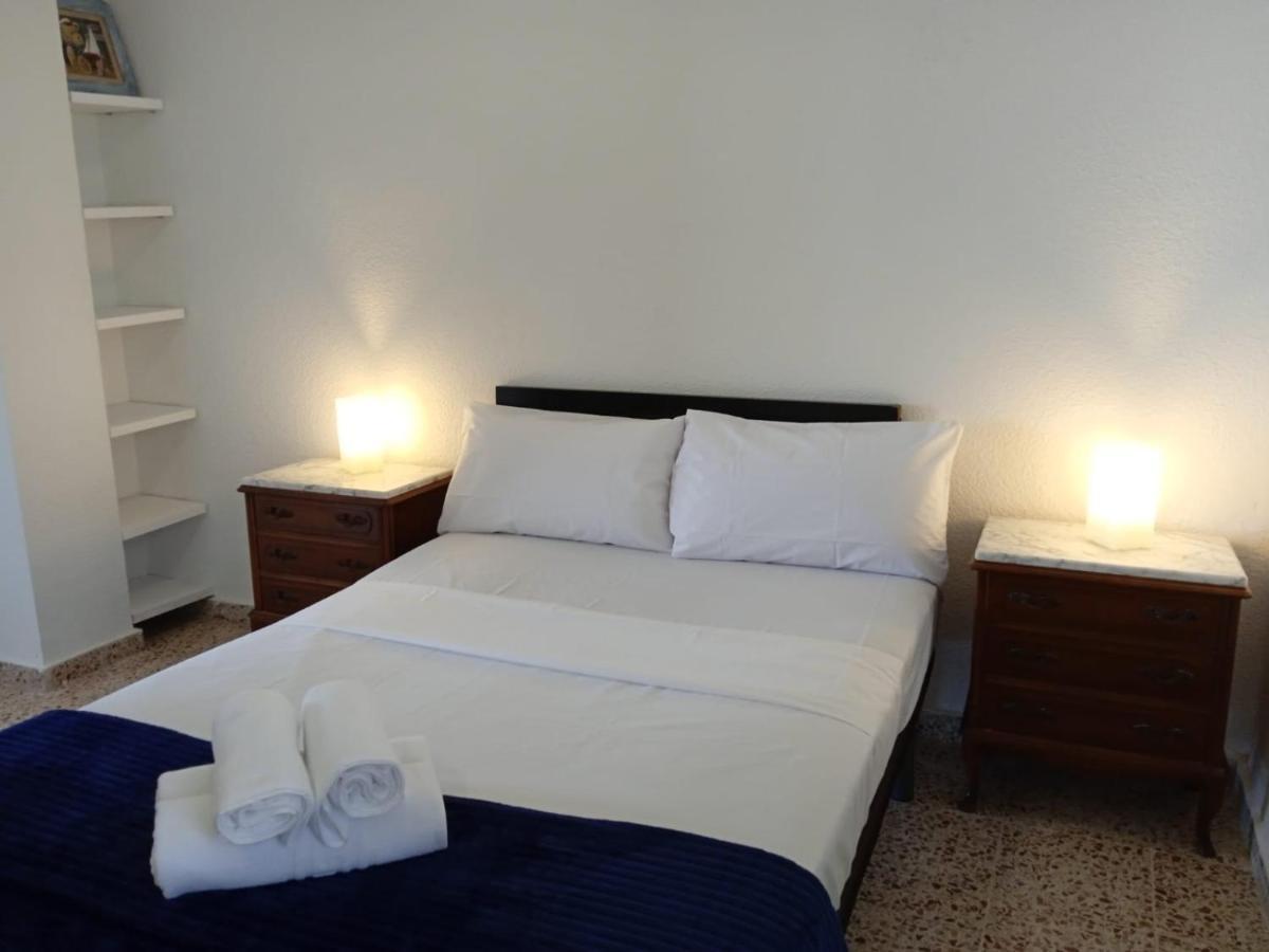 Town Center Apartment El Perello  Bagian luar foto